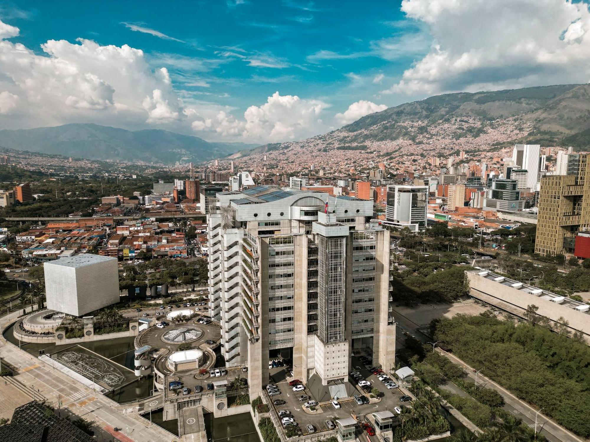 ホテル Viaggio Medellin Grand Select エクステリア 写真